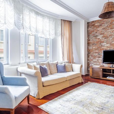 Centrally Located Apartment With Balcony In Sisli Isztambul Kültér fotó