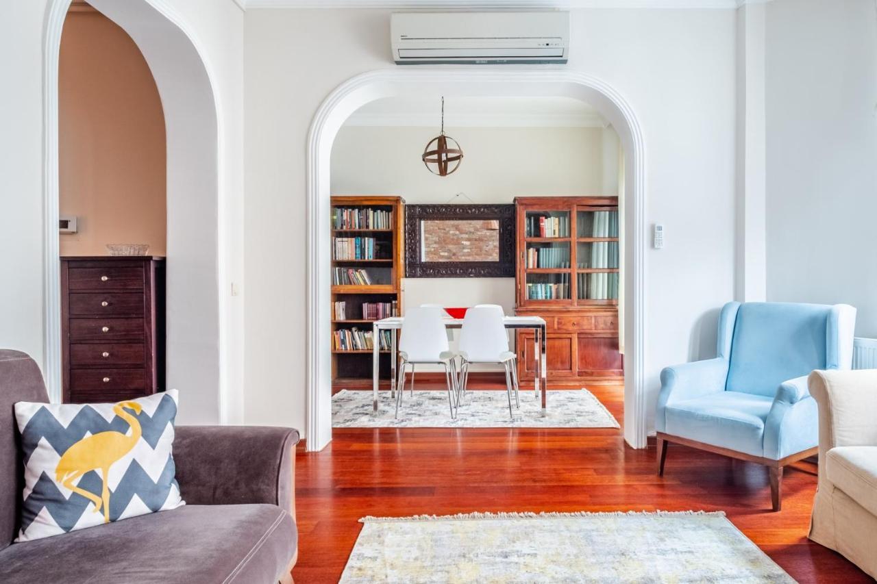 Centrally Located Apartment With Balcony In Sisli Isztambul Kültér fotó